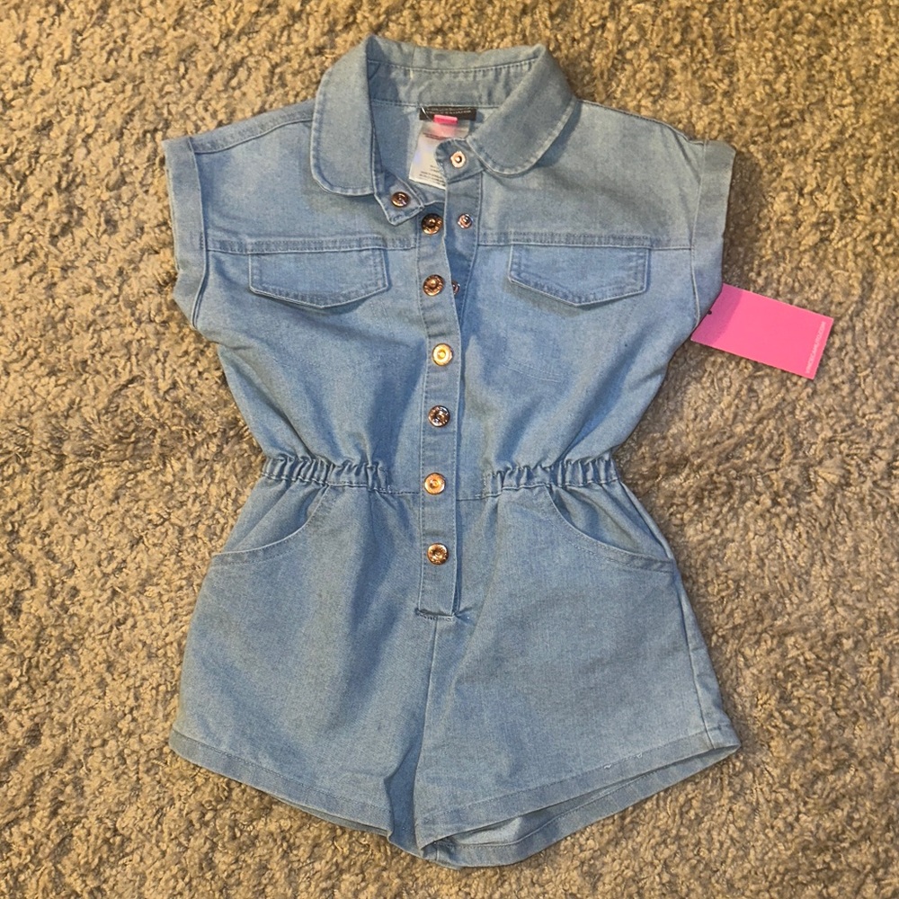 NWT Vince Camuto Denim Romper (S)